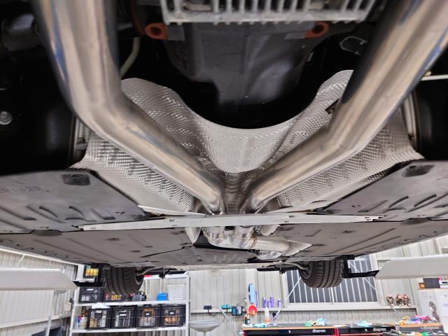 部品持ち込み　トヨタ　GRスープラ　HKSマフラー交換　吸排気系パーツ取付