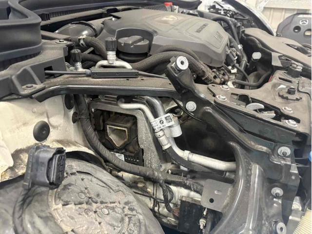 ＭＩＮＩ　ＭＩＮＩクーパー　XT15M　エンジンマウント交換　ミッションマウント交換