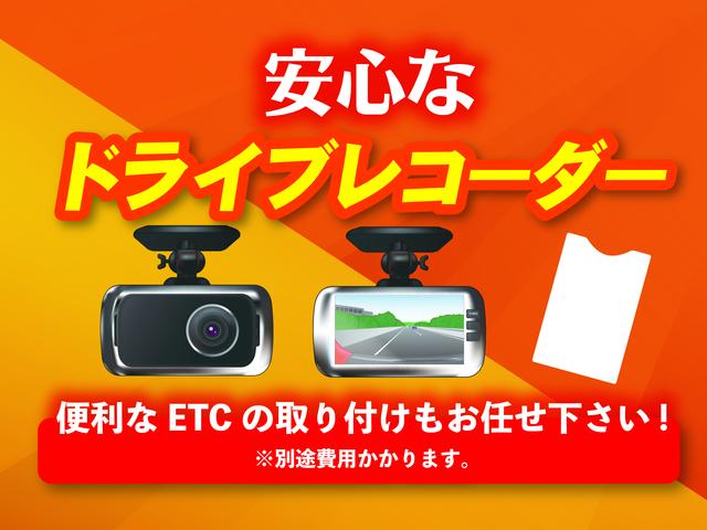 スタッフ紹介3