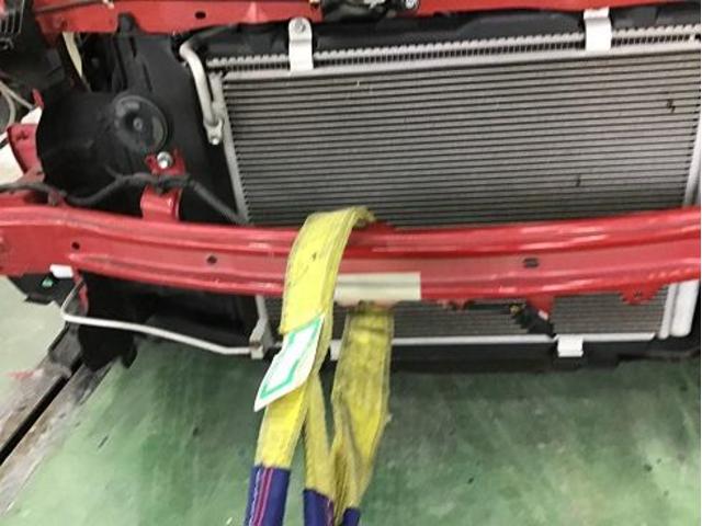 スズキ　スイフト　フロント廻り鈑金修理①