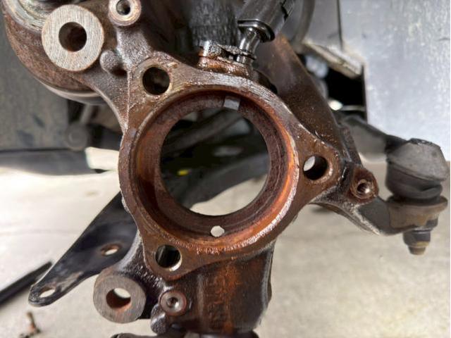 フォルクスワーゲン　ゴルフヴァリアント　ゴルフ7　異音　ハブベアリング交換　サビ　愛知　岐阜　一宮　稲沢　江南　名古屋