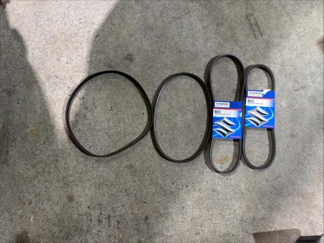 スズキ　キャリイトラック　オイル滲み　プラグホールオイル　タペットカバーパッキン　ベルト　交換　修理　愛知　岐阜　一宮　稲沢　江南　名古屋