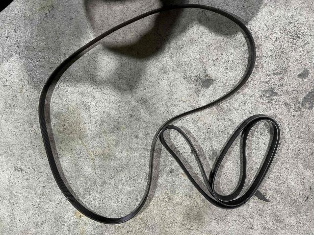 トヨタ　ヴェルファイア　点検　オイル交換　バッテリー交換　室内清掃　ルームクリーニング　　愛知　一宮　岐阜　稲沢　江南　名古屋