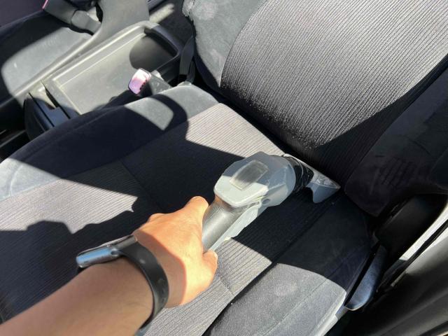 トヨタ　ヴェルファイア　点検　オイル交換　バッテリー交換　室内清掃　ルームクリーニング　　愛知　一宮　岐阜　稲沢　江南　名古屋