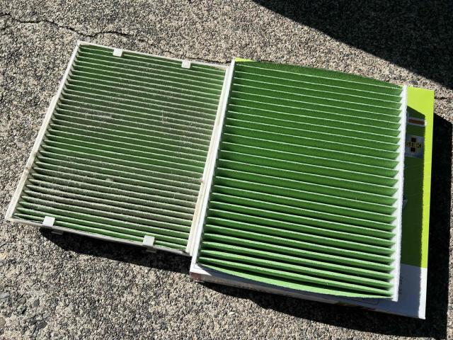 トヨタ　プリウス　車検　整備　オイル交換　ブレーキオイル交換　エアコンフィルター交換　バッテリー交換　愛知　一宮　岐阜　稲沢　江南　名古屋