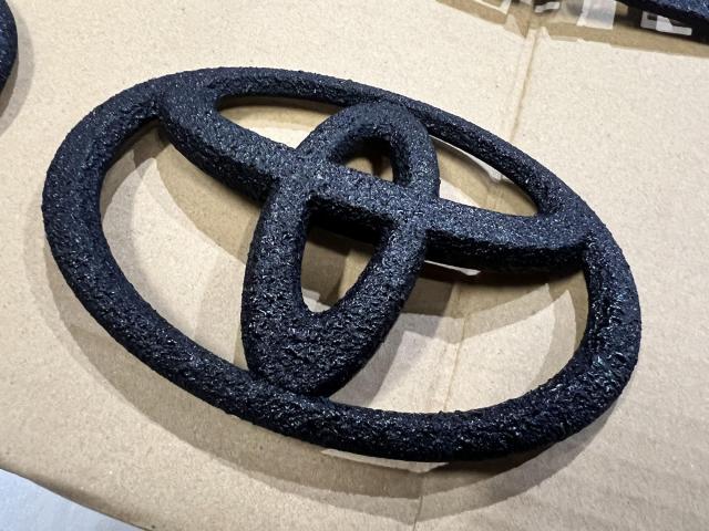 トヨタ　ハイエースバン　スーパーGL　アースカラーパッケージ　ヘッドライトインナーブラック塗装　ラプター塗装　カスタム　愛知　一宮　岐阜　稲沢　江南　名古屋