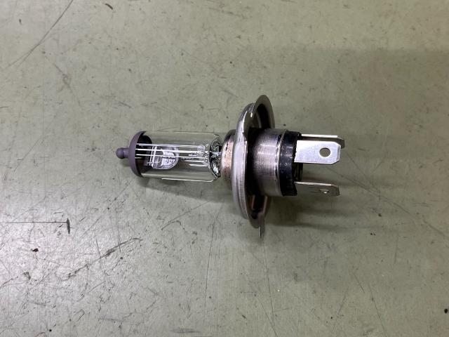 ミニ　SU16　ヘッドライトバルブ交換　輸入車部品交換　輸入車メンテナンス　愛知県西尾市　輸入車大歓迎