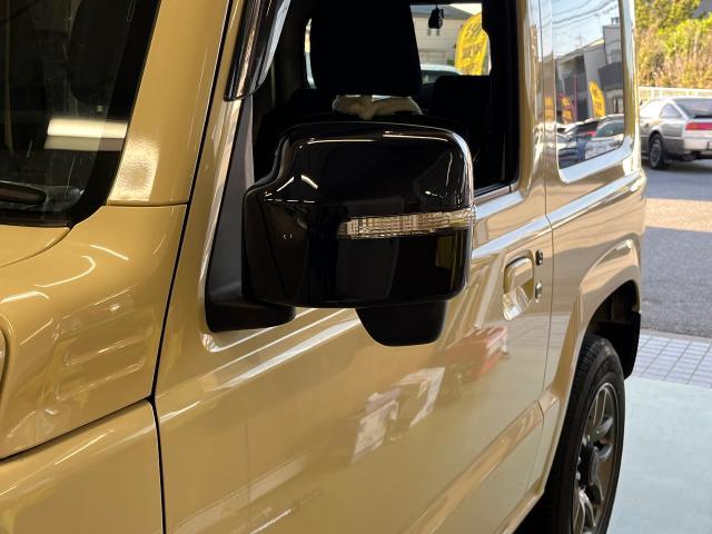 スズキ　ジムニー　ミラー交換　JB64W　ドアミラーカバー交換　ドアミラーレンズ交換　ドアミラーウィンカー取替　レッカー依頼