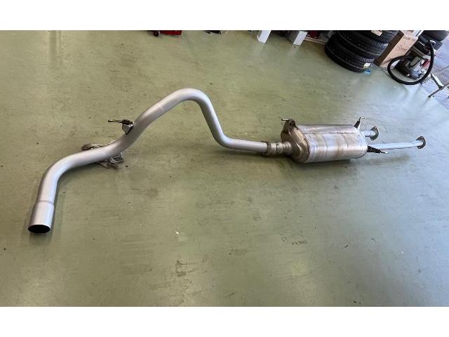 米国トヨタ　タンドラ　マフラー交換　マフラー純正戻し　車検対応　アメ車　輸入車整備　輸入車大歓迎　愛知県西尾市