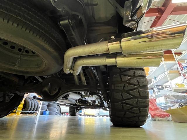 米国トヨタ　タンドラ　マフラー交換　マフラー純正戻し　車検対応　アメ車　輸入車整備　輸入車大歓迎　愛知県西尾市