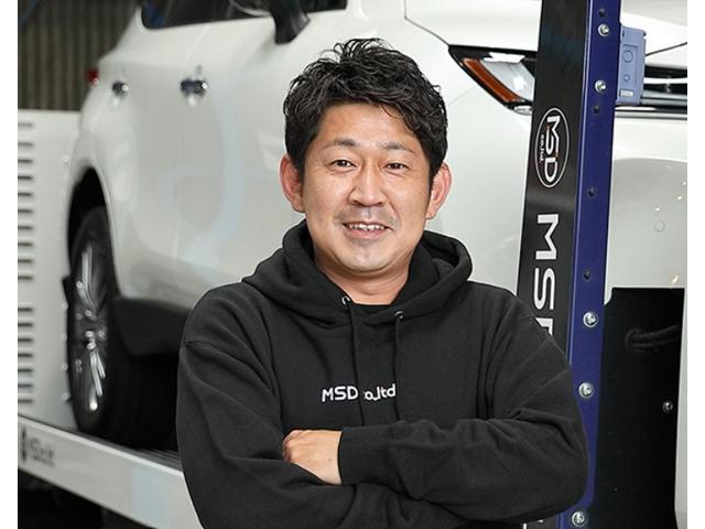 スタッフ紹介1