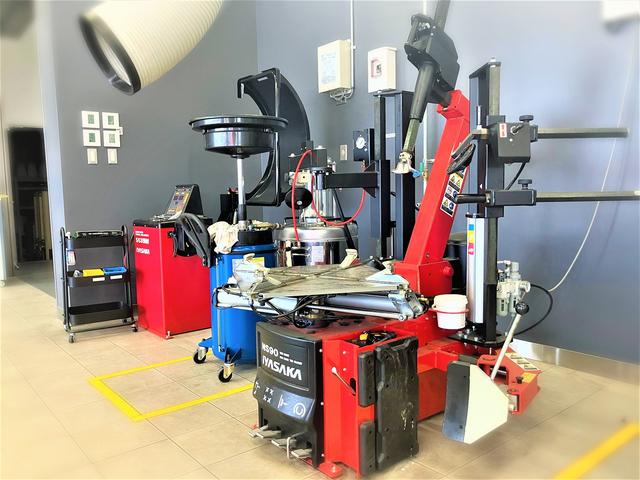 タイヤ交換・取付・脱着