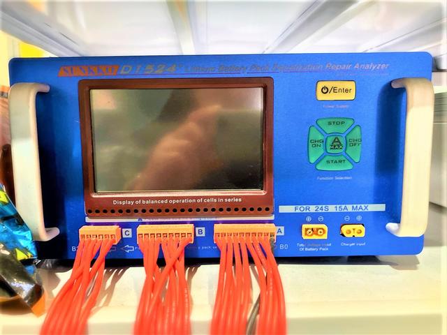 バッテリーバランスイコライザー