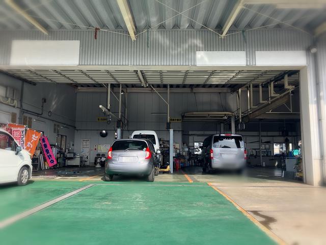 地元の方たちに支えられ、車のこと整備のこと保険のこと。あらゆることで皆様に頼って頂いたおかげです。