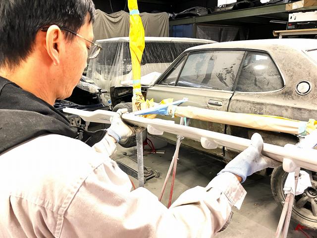 【工程２】部位によってはパーツを取り外します