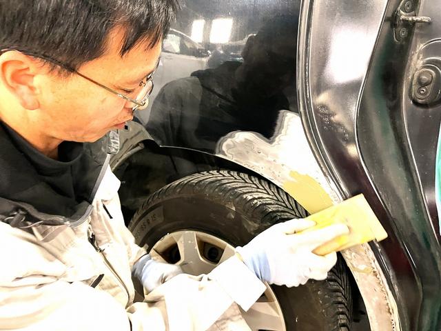 【工程８】ヤスリで磨きます