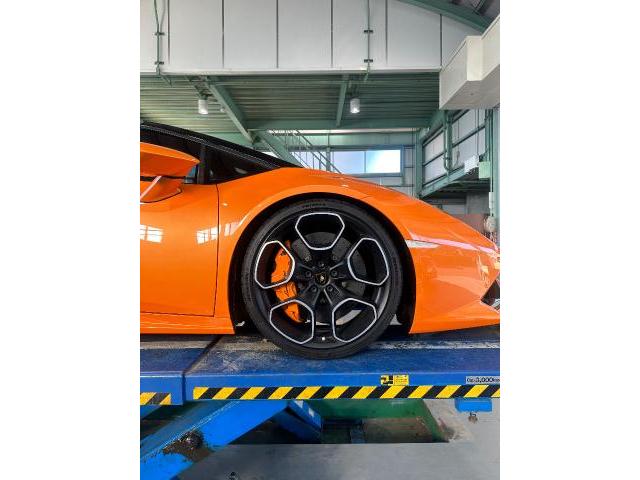 ランボルギーニ　ウラカン　サスペンション・足回り修理・整備　自社コーティング　輸入車　板金塗装　リペア　車検整備　カスタム　大垣市　羽島市　岐阜市