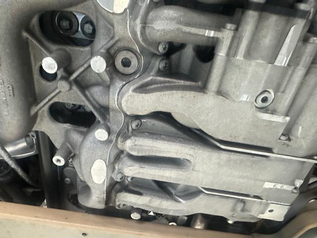 ランボルギーニ　ウラカン　ガソリン車用(オイル交換)　自社コーティング　輸入車　板金塗装　リペア　車検整備　カスタム　大垣市　羽島市　岐阜市　