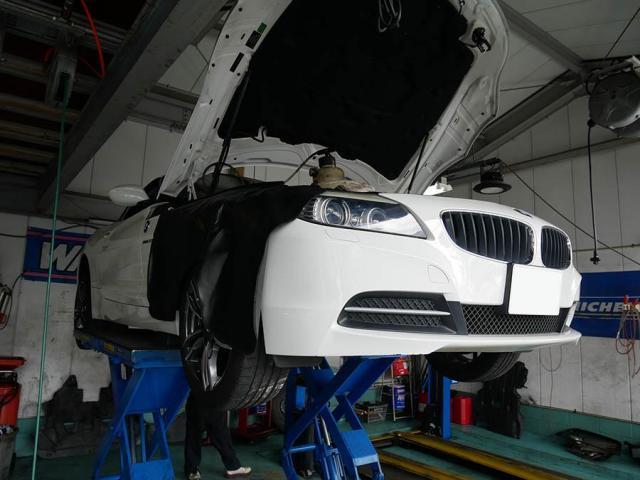 BMW Z4 sDrive23i （E89）の車検整備