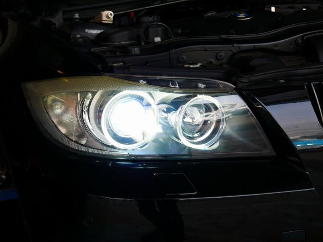 BMW 335iクーペ、HID → LED