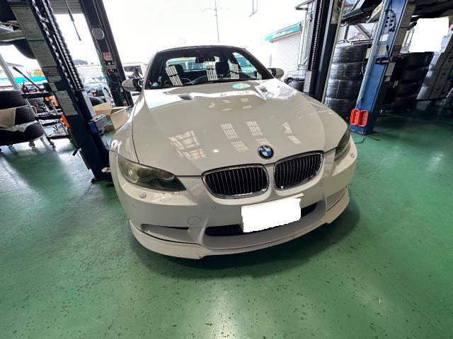 BMW M3 フロントバンパー ボンネット フロントフェンダー 飛び石傷修理 塗装 凹み 板金