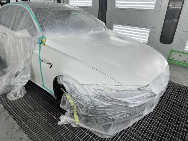 BMW M3 フロントバンパー ボンネット フロントフェンダー 飛び石傷修理 塗装 凹み 板金