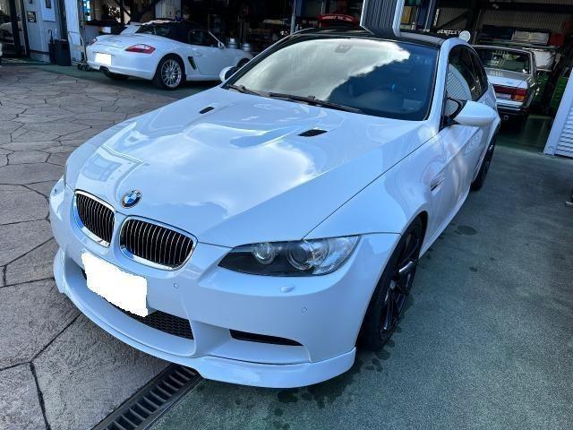 BMW M3 フロントバンパー ボンネット フロントフェンダー 飛び石傷修理 塗装 凹み 板金