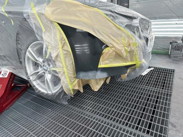 BMW 320i フロントバンパー キズ 修理 塗装 岐阜市 板金
