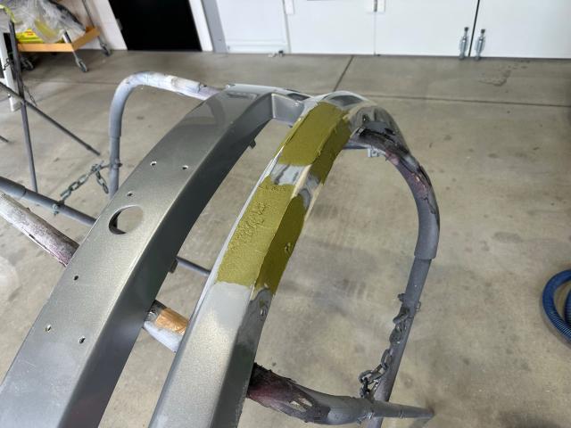 アストンマーティン DB9 フロントバンパー フロントフェンダー ドアミラーカバー キズ・へこみ直し 岐阜市 輸入車 鈑金 塗装