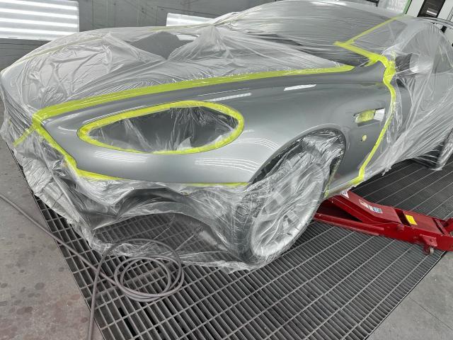 アストンマーティン DB9 フロントバンパー フロントフェンダー ドアミラーカバー キズ・へこみ直し 岐阜市 輸入車 鈑金 塗装