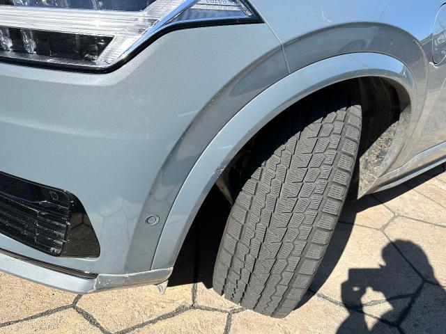 ボルボ　ＸＣ９０　フェンダー　アーチモール　キズ・へこみ直し　岐阜市