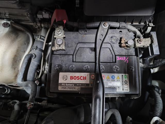 トヨタ アルファード ライト・ウィンカー類修理・整備 バッテリー交換 可児市 御嵩町 八百津町 美濃加茂市 土岐市 瑞浪市 恵那市 中津川市