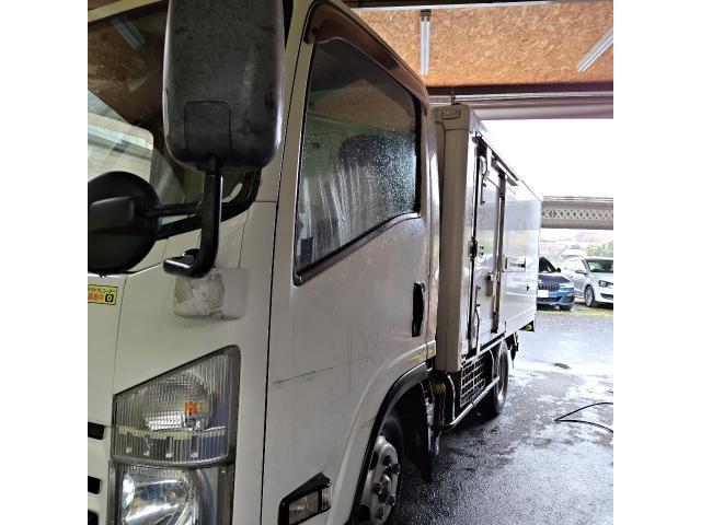 いすゞ　エルフトラック　ディーゼル車用(オイル交換)　スタットレスタイヤに付け替え　可児市　御嵩町　美濃加茂市　八百津町　土岐市　瑞浪市　恵那市　中津川市