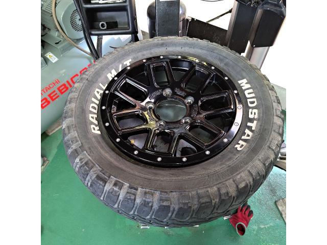 スズキ　ジムニー　ライト・ウィンカー類修理・整備　スタットレスタイヤに組み替え　可児市　御嵩町　美濃加茂市　八百津町　土岐市　瑞浪市　恵那市　中津川市