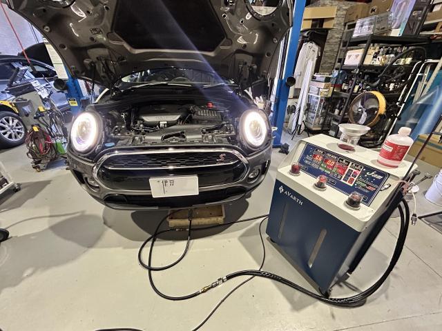 MINI F54 クラブマン　トルコン太郎で8速ATのATF圧送交換（GA8F22AW）