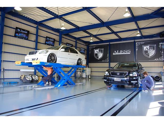 日産 プレジデント ソブリン 後席セパレート4人乗 純正リア