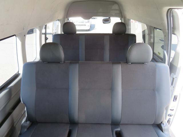 トヨタ　ハイエースバン　ハイエーススー１ナンバー8人乗りロングスライド床張施行