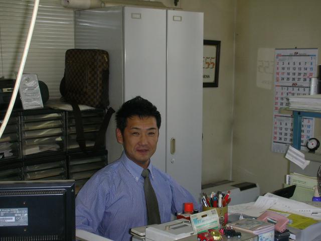 スタッフ紹介2