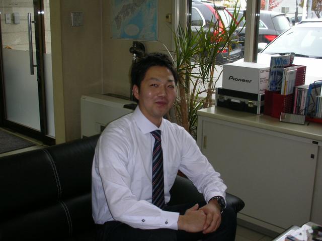 スタッフ紹介3
