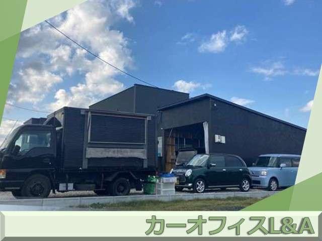 Ｃａｒ　ｏｆｆｉｃｅ　Ｌ＆Ａ／カーオフィス　エルアンドエー(1枚目)