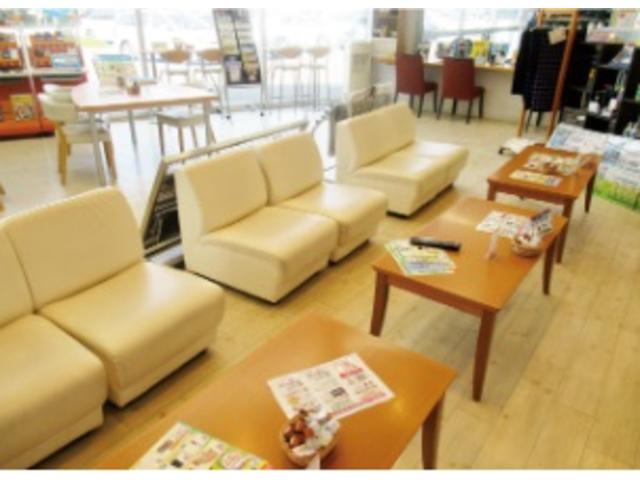 ネッツトヨタ札幌(株)中古車あつべつ店(5枚目)