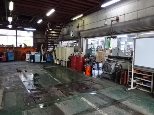 自動車検査ラインを完備しております。