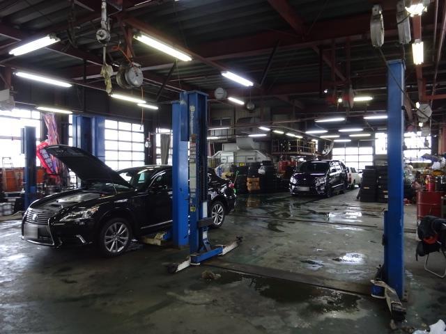 車検はもちろんオイル、タイヤ、バッテリーの交換もお任せください！