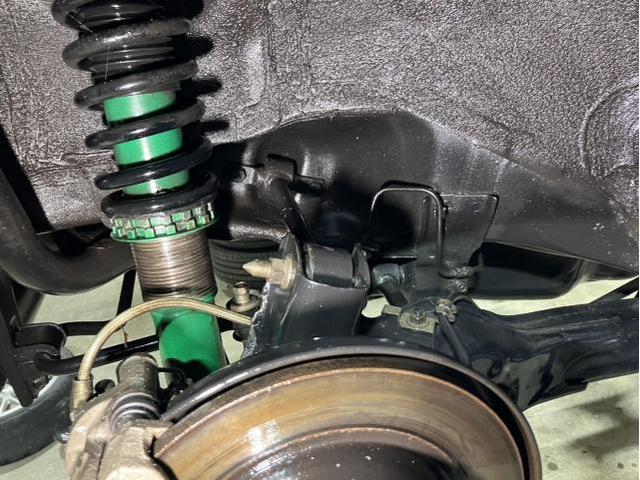 三菱　ミラージュ(GF-CJ4A)　下廻り防錆塗装