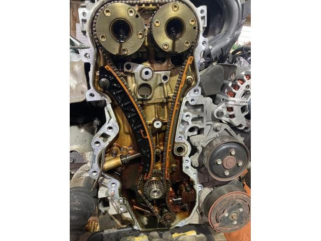 日産　セレナ(DBA-NC26)　タイミングチェーン交換