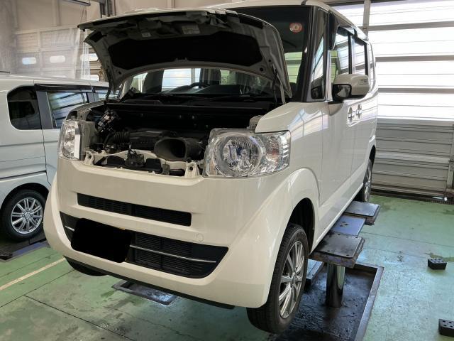 ホンダ　Ｎ－ＢＯＸ　フロントサスペンション交換