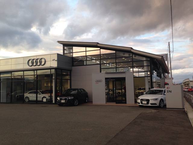 ａｕｄｉ ａｐｐｒｏｖｅｄ ａｕｔｏｍｏｂｉｌｅ 山形 フィアドライブ 株 山形県山形市 中古車なら グーネット