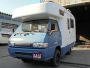 キャンピングカーのパーツ取付