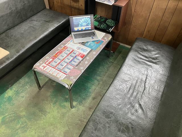 【事務所・待合商談スペース】