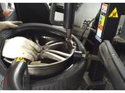 各メーカータイヤ・ホイール取扱しています